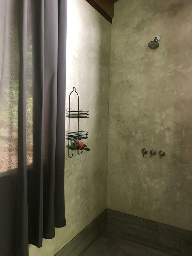 Puri Mas Osa Eco-Retreat Villa Barrigones Kamer foto